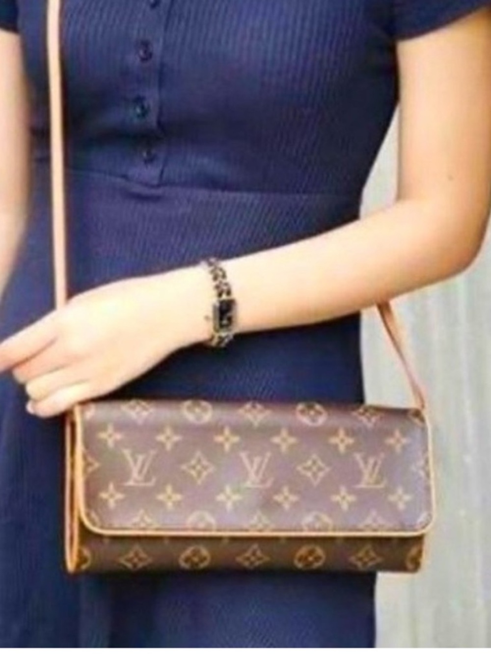 Louis Vuitton Monogram Leather Twin GM Pochette Crossbody Bag - Picture 2 of 8